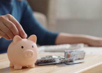 GomyFinance.com Saving Money