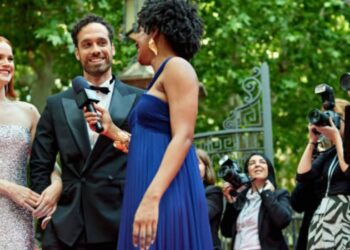 Popular Lifestyle Journalists