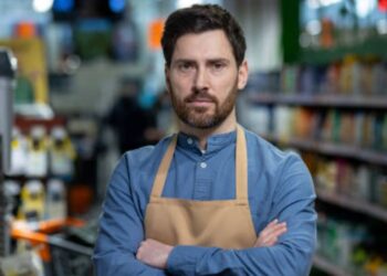 Haroon Bhatti Graduate Professional Assistant Marketing_